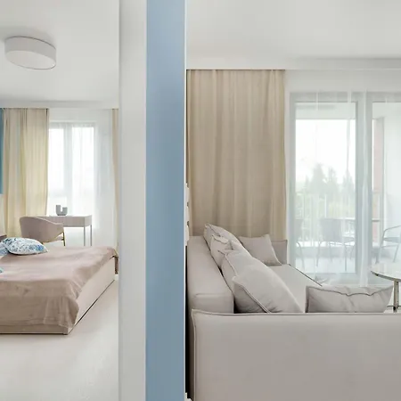 Apartman Modern Popieluszki 2c With Parking In The Center Of By Renters