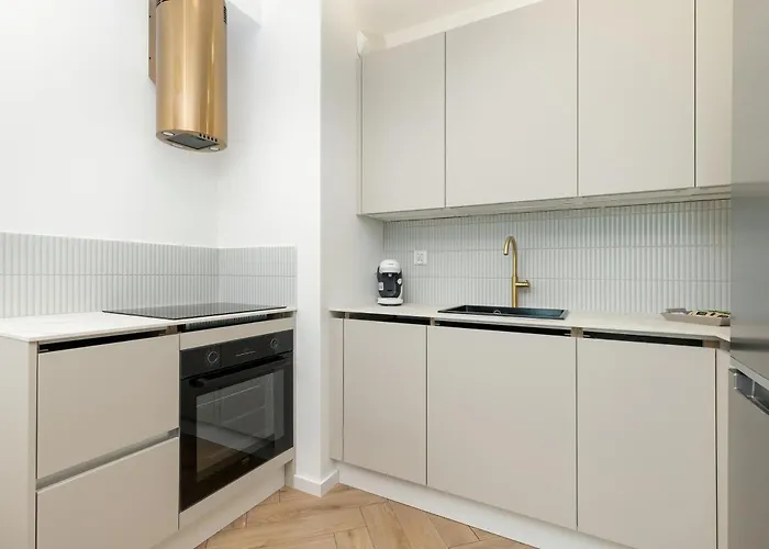 Modern Popieluszki 2c With Parking In The Center Of By Renters Gdansk