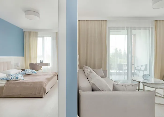 Daire Modern Popieluszki 2c With Parking In The Center Of By Renters