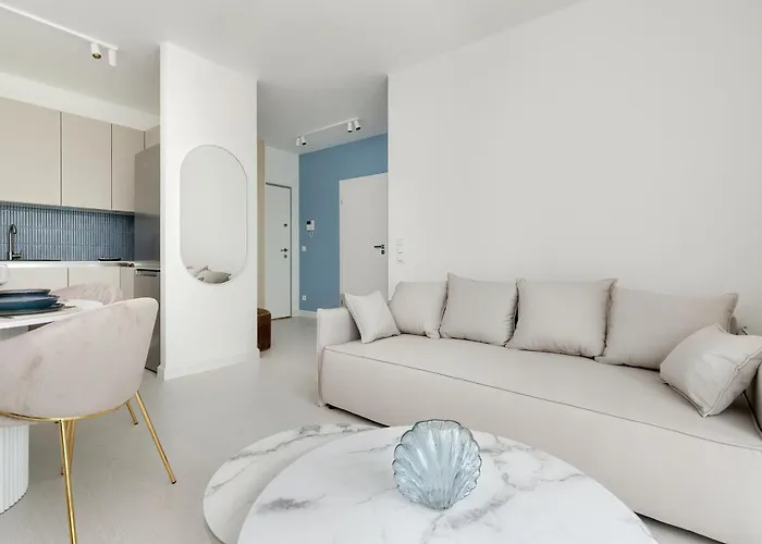 Modern Popieluszki 2c With Parking In The Center Of By Renters *